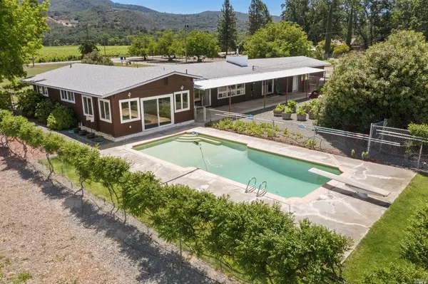 4725 Gaddy LN, Kelseyville, CA 95451