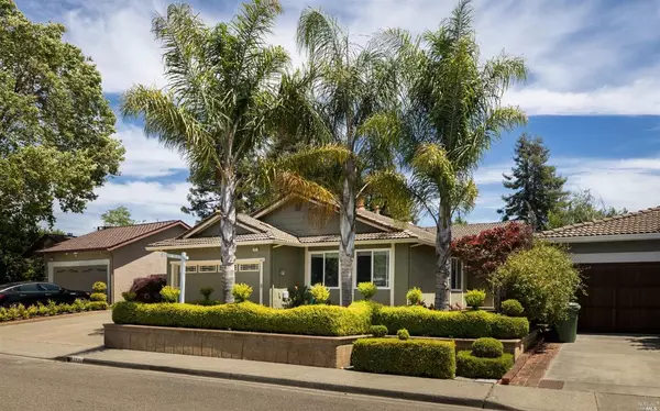 111 Lassen PL, Petaluma, CA 94954