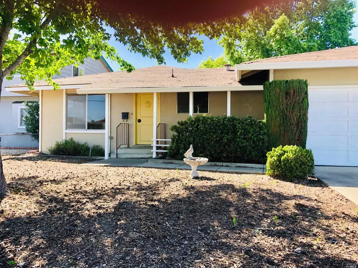 Petaluma, CA 94954,1513 Weaverly DR