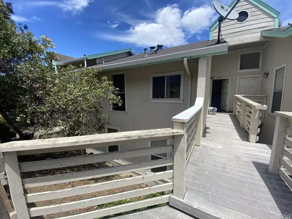 209 Sandy Beach RD, Vallejo, CA 94590