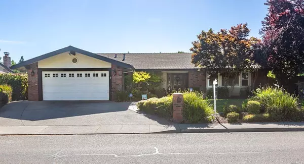 100 S Lincoln ST, Dixon, CA 95620