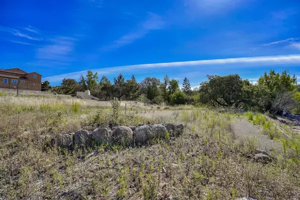 3708 Crown Hill DR, Santa Rosa, CA 95404