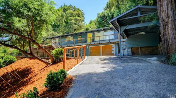 1071 Meadowsweet DR, Corte Madera, CA 94925
