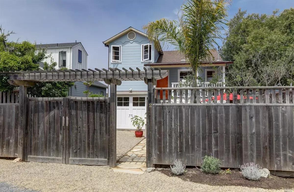 Stinson Beach, CA 94970,2 Calle del Embarcadero ST