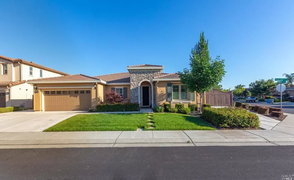 2007 Newcastle DR, Vacaville, CA 95687