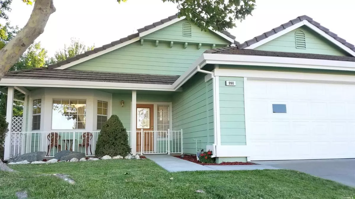 Dixon, CA 95620,990 Windmill DR