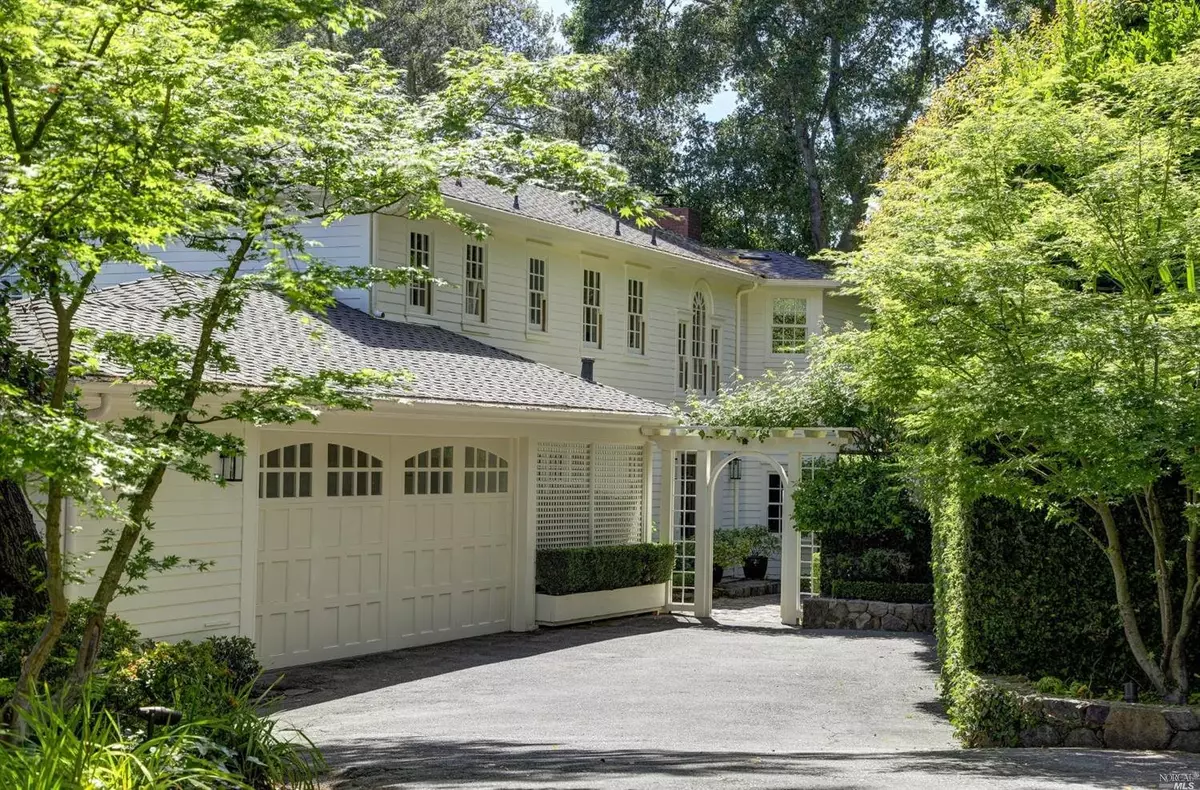 Ross, CA 94957,17 Upper Ames AVE