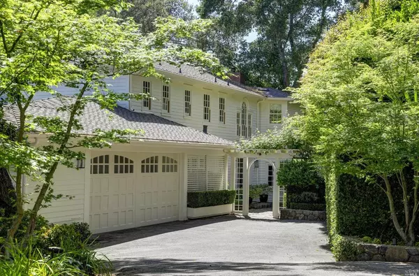17 Upper Ames AVE, Ross, CA 94957