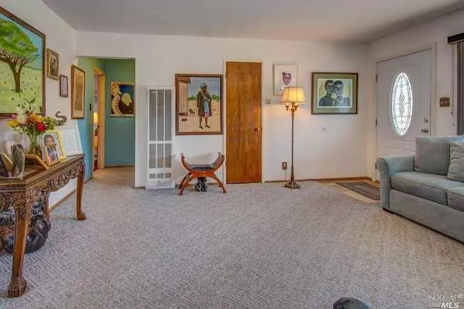 Vallejo, CA 94590,217 Mendocino ST