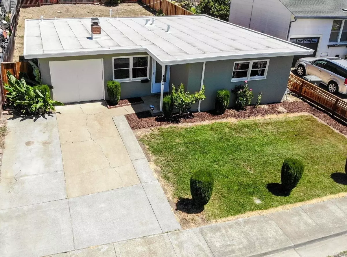 Vallejo, CA 94590,1044 Pine ST