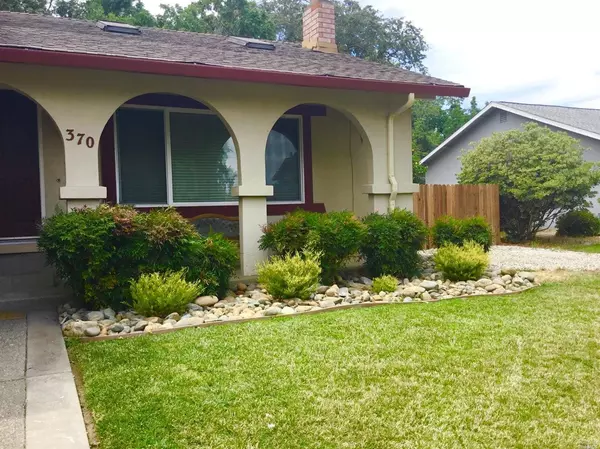 370 Edgewood DR, Vacaville, CA 95688