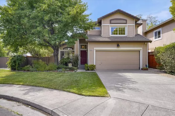 8407 Planetree DR, Windsor, CA 95492