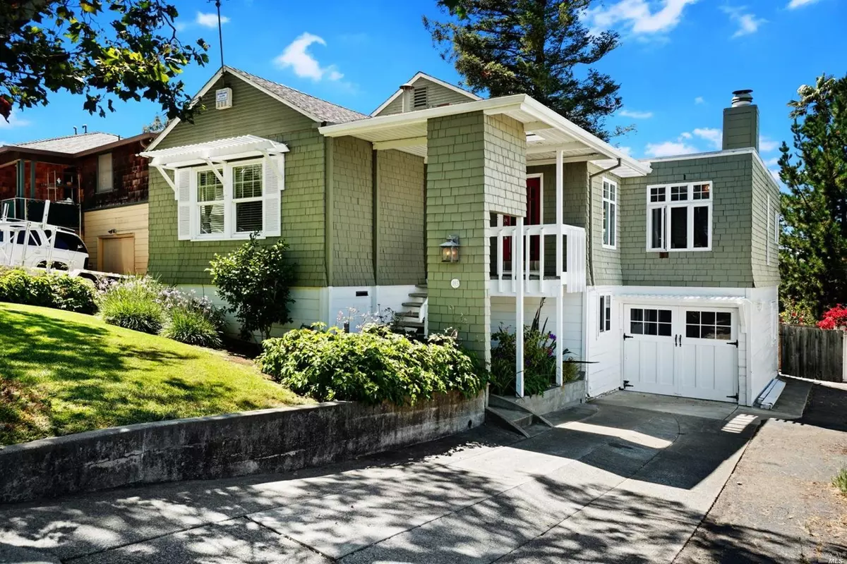 Vallejo, CA 94590,185 C ST