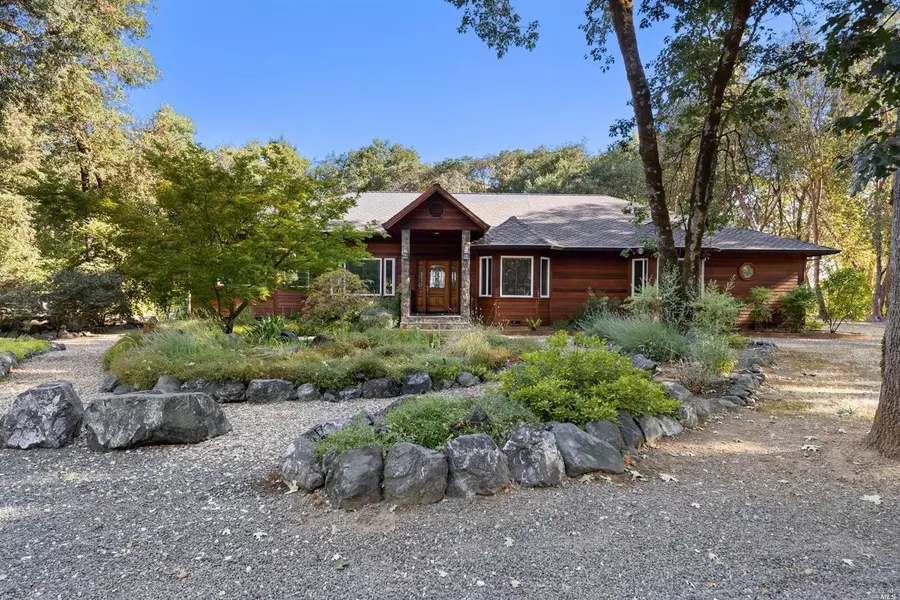 8070 Pinecrest DR, Redwood Valley, CA 95470