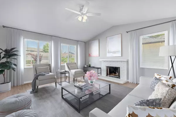 1186 Cielo CIR, Rohnert Park, CA 94928