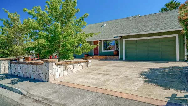 8742 Lords Manor WAY, Rohnert Park, CA 94928