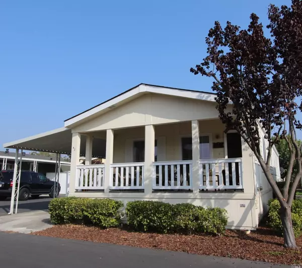 48 Oakwood DR 48, Petaluma, CA 94954