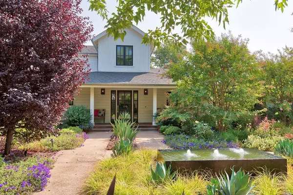 19688 E 7th ST, Sonoma, CA 95476