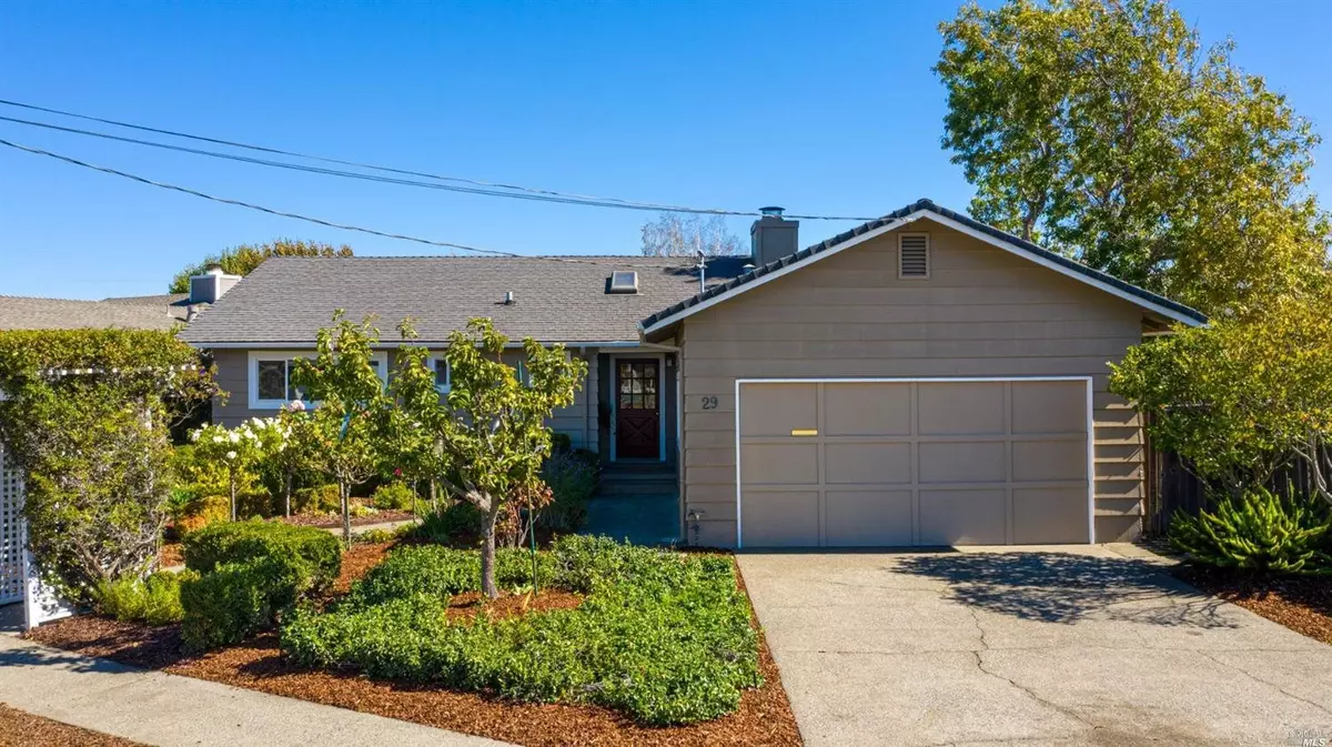 Corte Madera, CA 94925,29 Seamast Passage