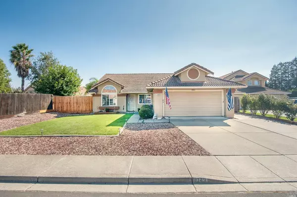 1049 IRON CT, Vacaville, CA 95687