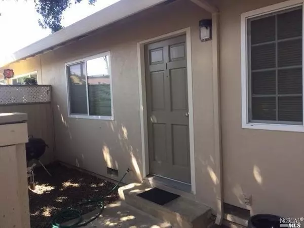 703 Ohio ST, Fairfield, CA 94533