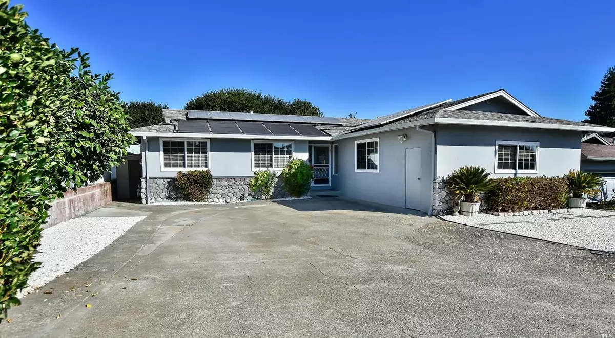 Petaluma, CA 94952,1220 Kathileen WAY