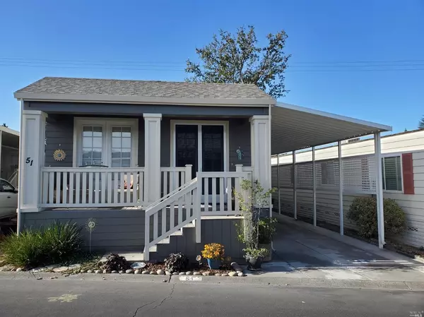 51 Redwing DR, Santa Rosa, CA 95409