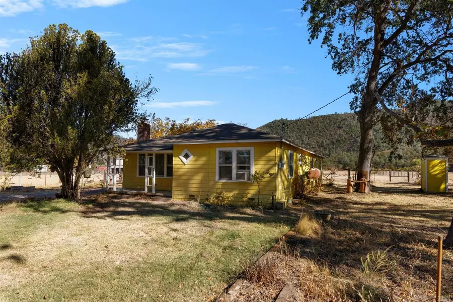 4570 Clark DR, Kelseyville, CA 95451