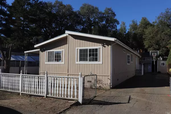 Willits, CA 95490,21350 Meadowbrook DR