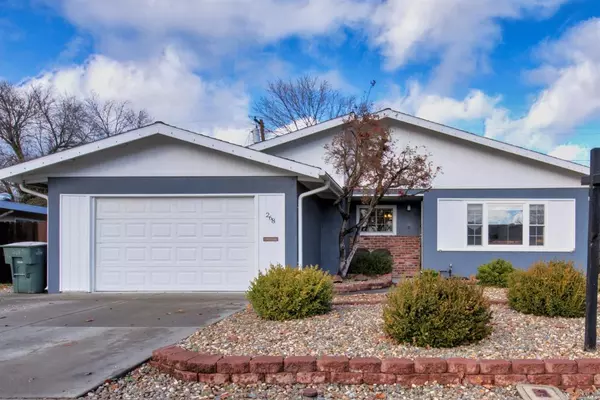 268 Grape ST, Vacaville, CA 95688