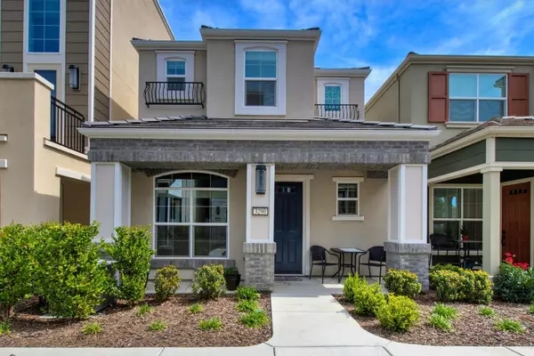 3290 Woodpecker CT, West Sacramento, CA 95691