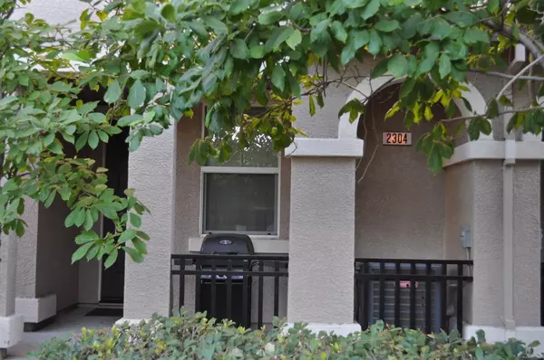 2304 Las Palomas LOOP, Lincoln, CA 95648