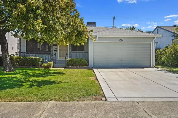 Sacramento, CA 95822,5613 Johns DR