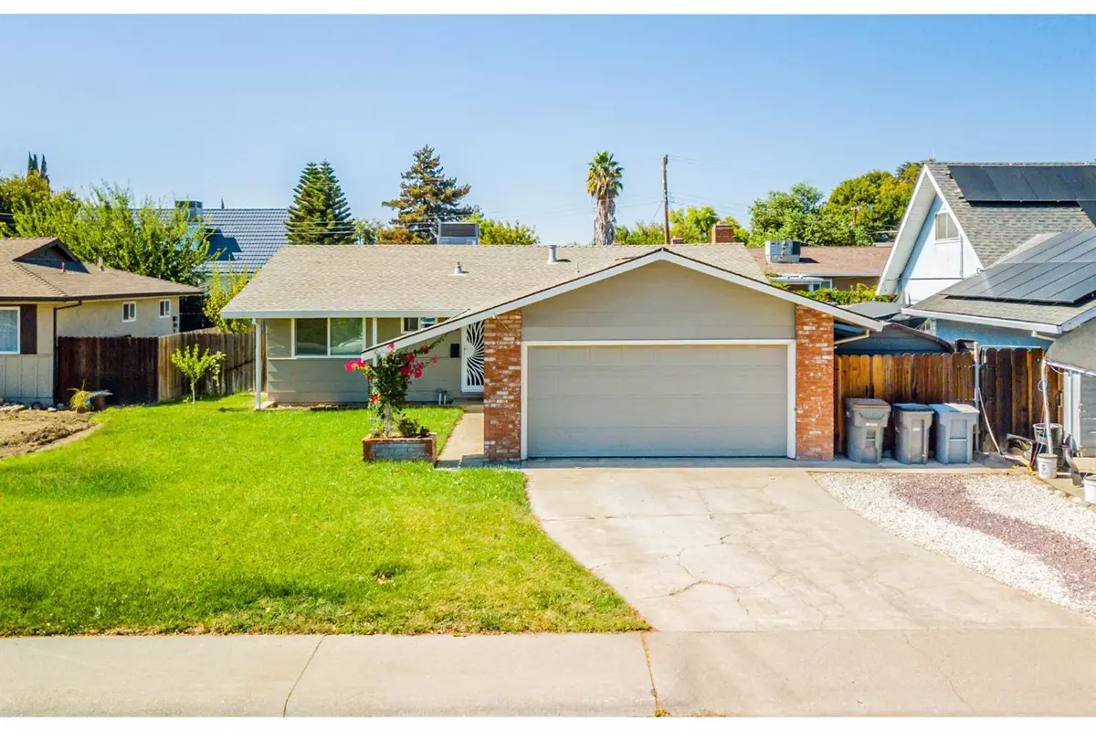 Woodland, CA 95695,112 Imperial ST