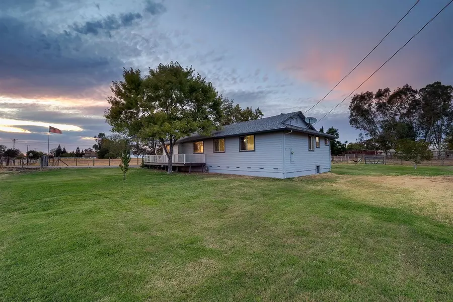 2211 I ST, Rio Linda, CA 95673