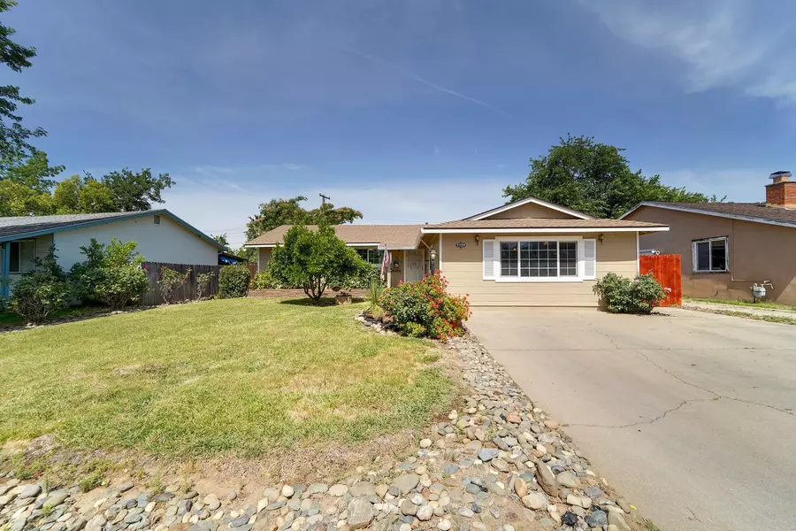 2328 Byrd DR, Rancho Cordova, CA 95670