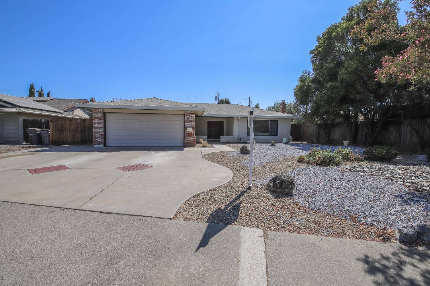 1729 Coloma WAY, Woodland, CA 95695