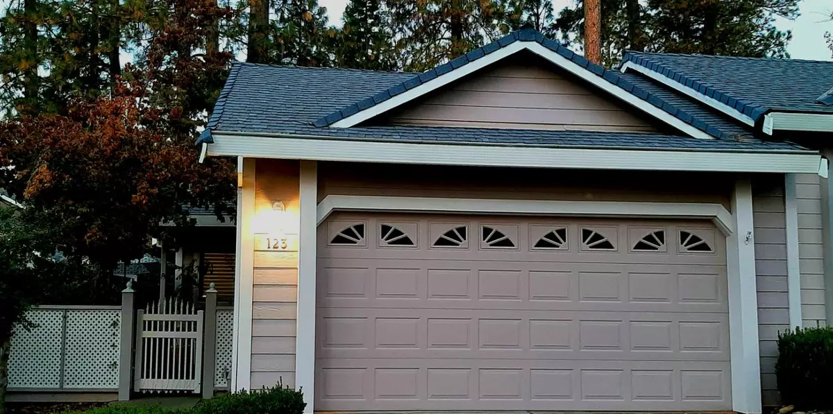 Grass Valley, CA 95949,123 Carriage LN