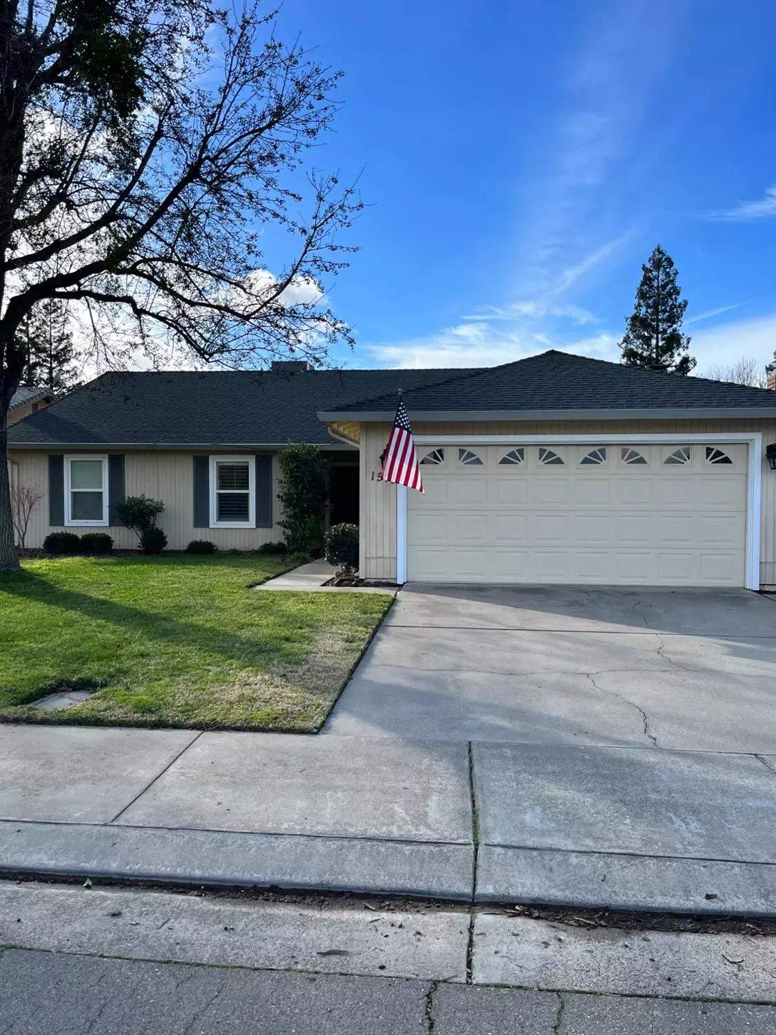 Lodi, CA 95242,1515 Zinfandel DR