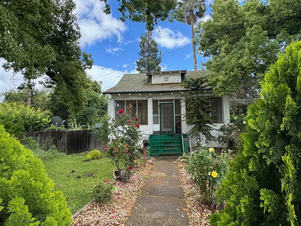 Winters, CA 95694,14 Russell ST