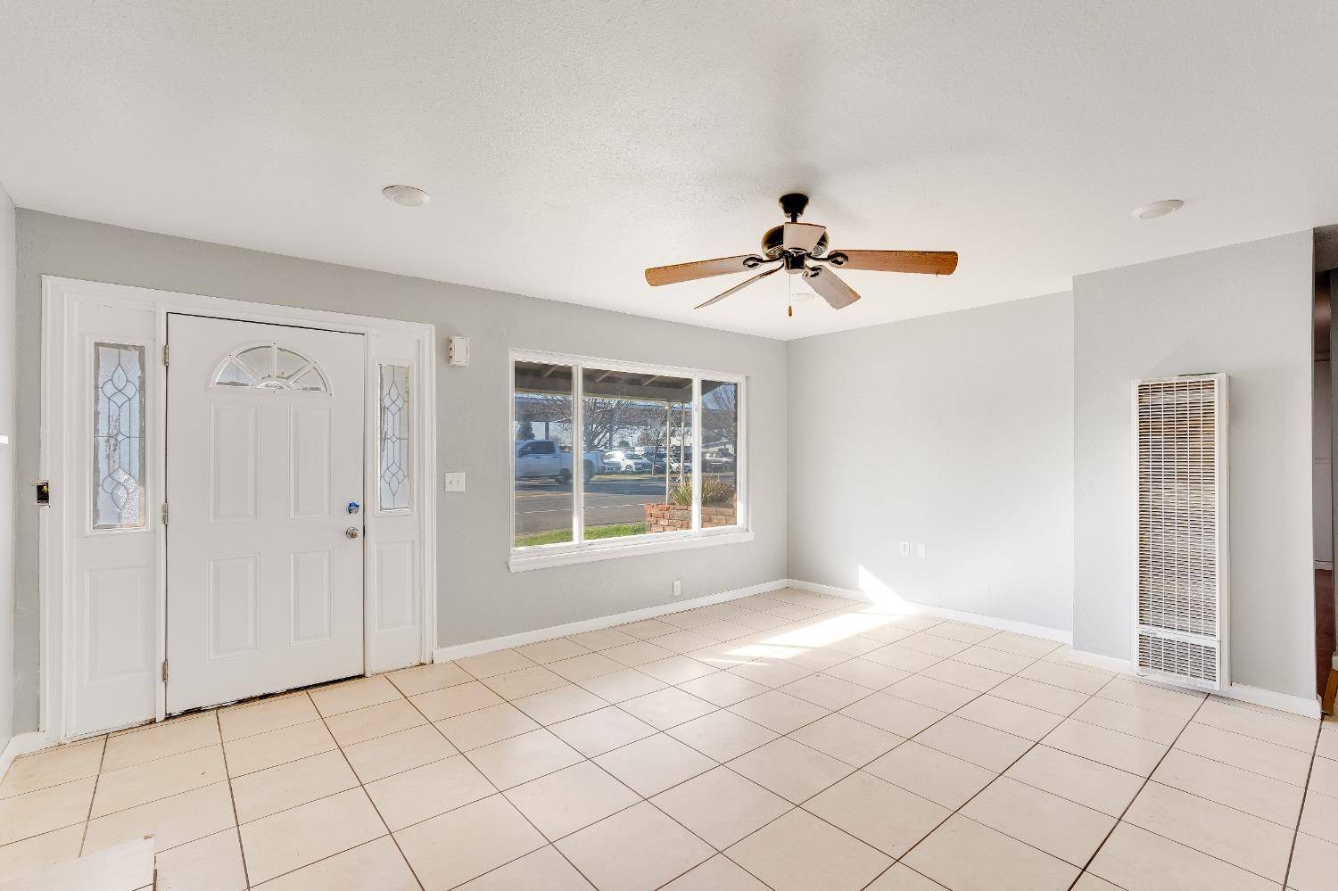 Olivehurst, CA 95961,1809 Mcgowan Parkway