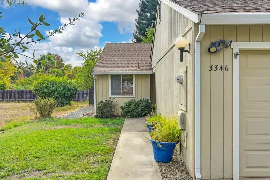 3346 Village CT, Cameron Park, CA 95682