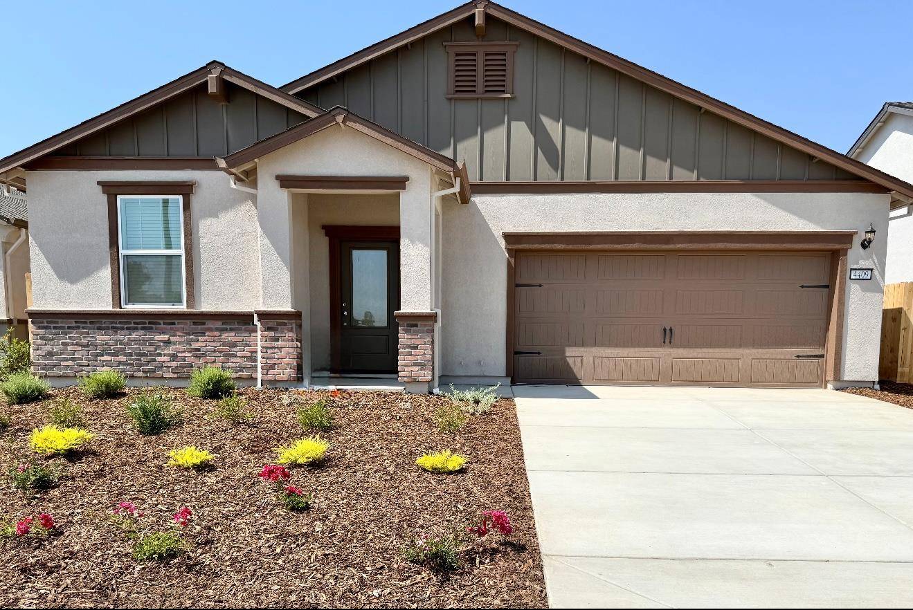 4409 Amble LN, Riverbank, CA 95367