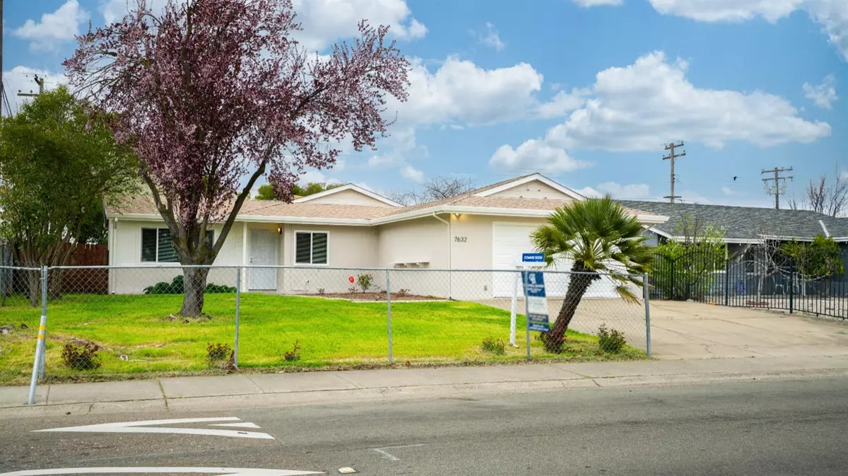 Sacramento, CA 95832,7632 Manorside DR