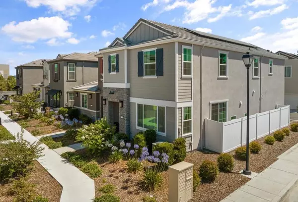 West Sacramento, CA 95691,3132 Tanager CT