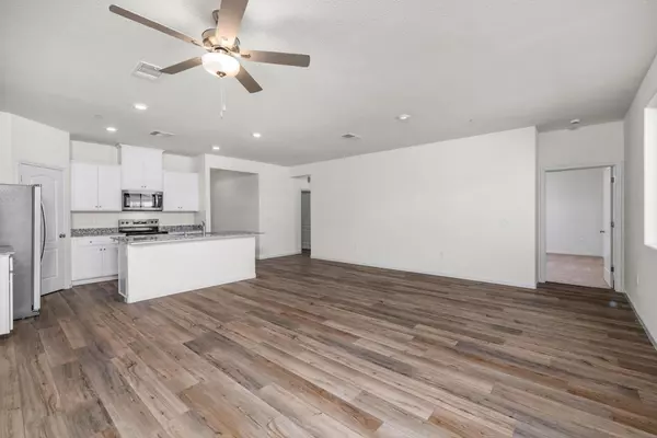 Riverbank, CA 95367,4507 Amble LN