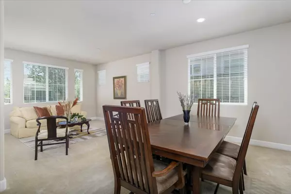 Winters, CA 95694,951 Ireland ST