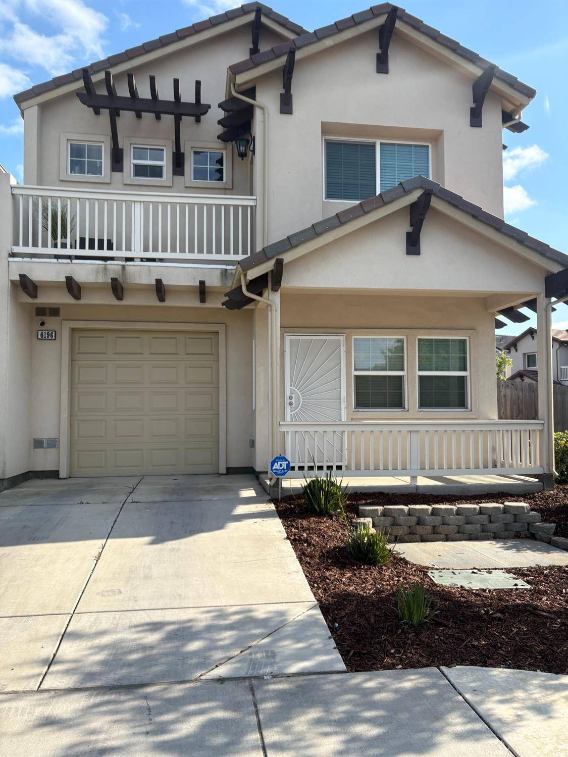 Sacramento, CA 95828,6196 Fowler AVE