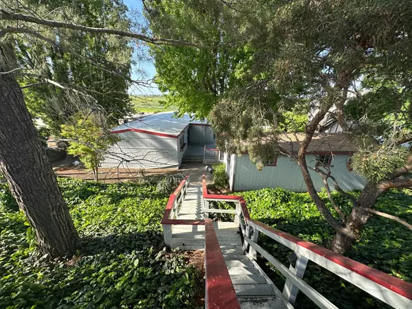 Isleton, CA 95641,659 W Brannan Island RD