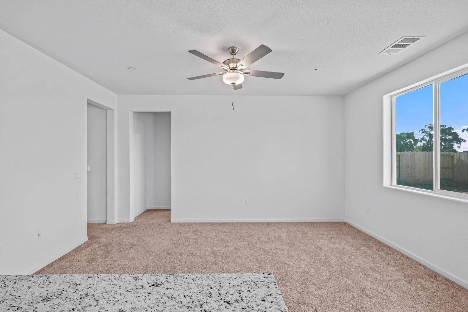 Linda, CA 95901,2211 Nicklaus DR